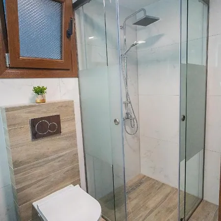 Orion ιι Apartment *